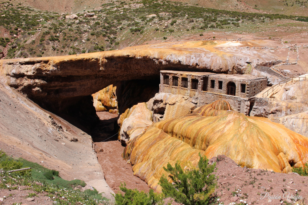 Monumento Natural del Puente del Inca