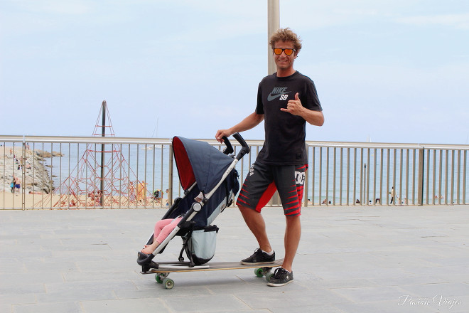 Longboard Stroller en Barcelona, España.