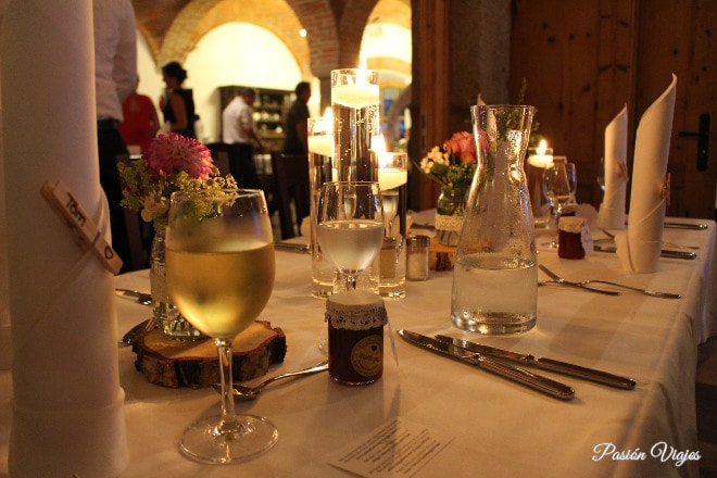 Nuestra mesa en la cena de boda.