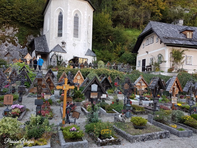 Cementerio de Hallstatt en Austria.