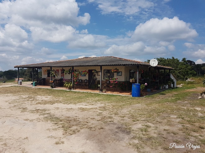 Una tienda muy cercana al Salto del Mico.