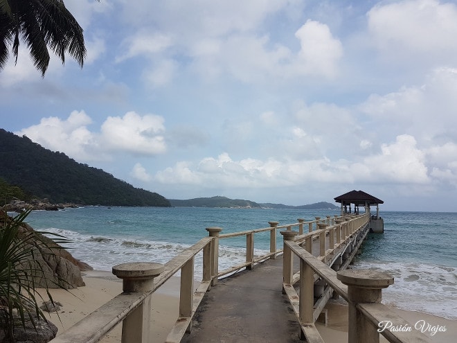 Alrededores de nuestro hotel en la isla Perhentian.