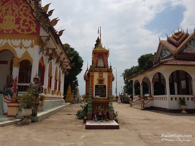 Templo Wat Nabo en Thakhek.