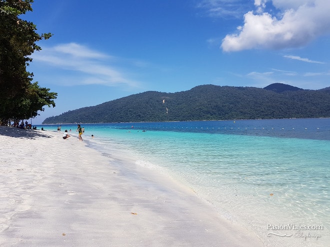 Esta fue la parada que más me gustó del día, en la playa de Koh Rawi.