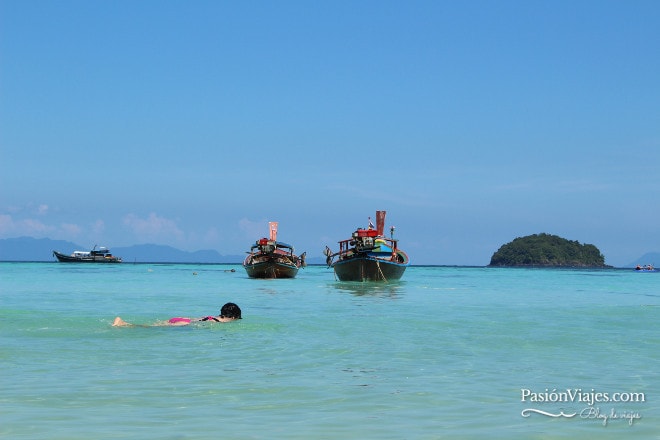 Playas paradisíacas, agua cristalina y vida marina en Koh Lipe.