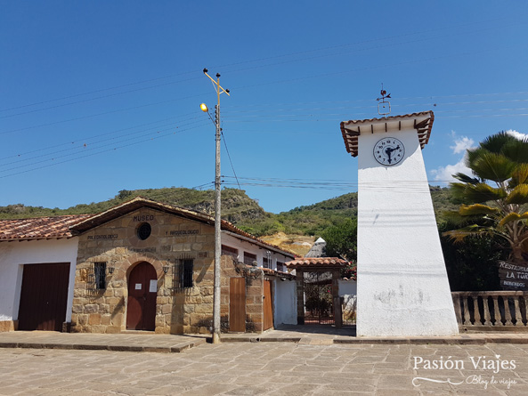 Reloj del parque principal de Guane, Santander.